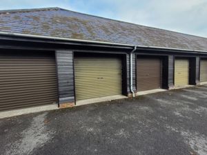 Photo 25- click for photo gallery